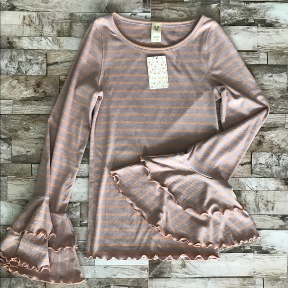 NWT Free People We The Good Find Ruffle Sleeve Top - Picture 3 of 7